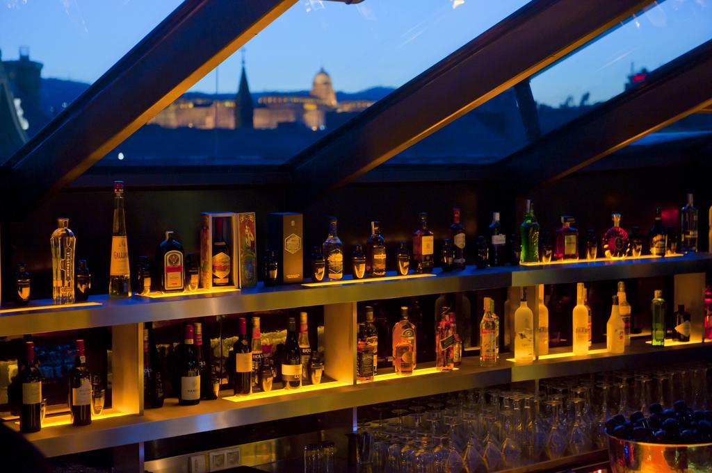 Buddha-Bar Hotel Budapest Klotild Palace Ngoại thất bức ảnh Skyline Bar